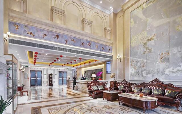 Vienna Hotel(Rugao Auto Station Branch)