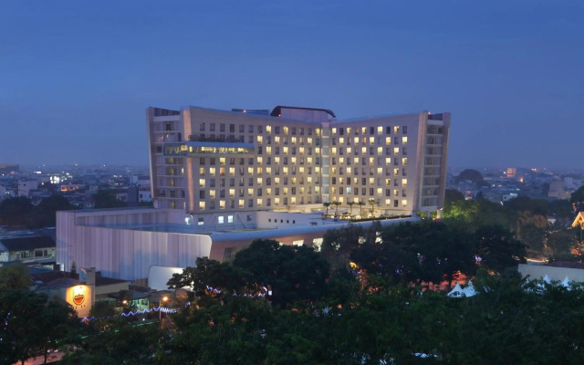 Santika Premiere Dyandra Hotel & Convention - Medan