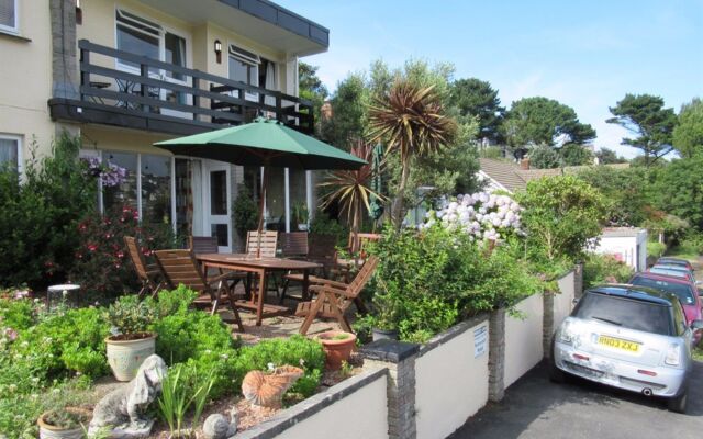 Avoncourt Lodge