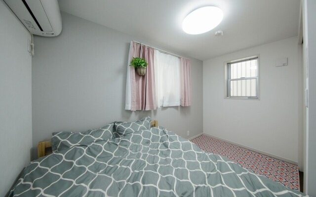 Higashi-Rokugo House Black