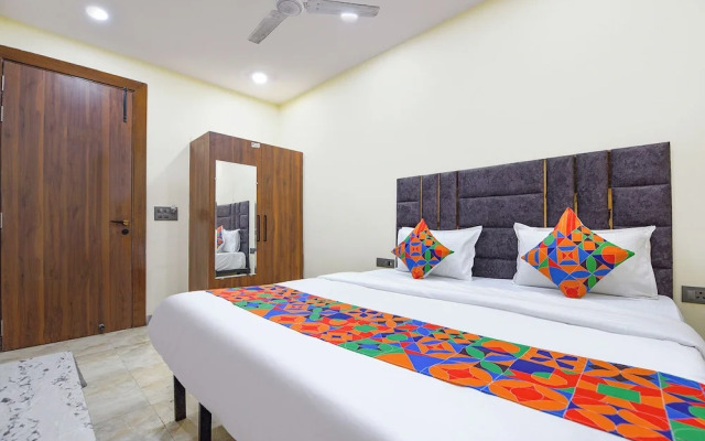 Fabhotel Yash Residency