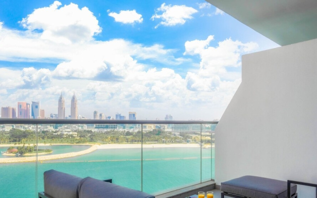 LUX Holiday Home - Azure Residence 5 - Hotel in ดูไบ - Photo 2