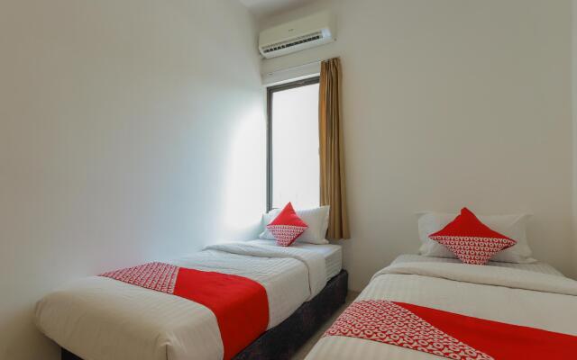 Super OYO 866 Idola Residence