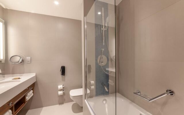 DoubleTree by Hilton Dubai Al Jadaf Hotel