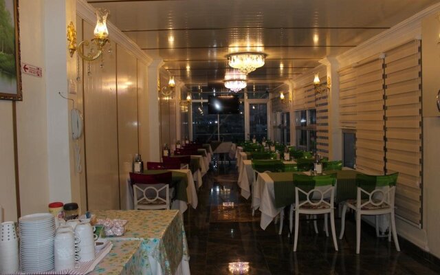 Celik Saray Hotel