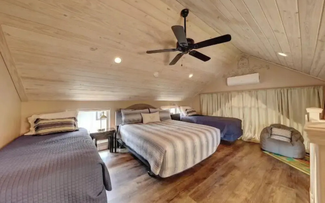 Treetop River Cabins