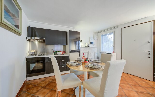 Red Door Apartment Private Terrace