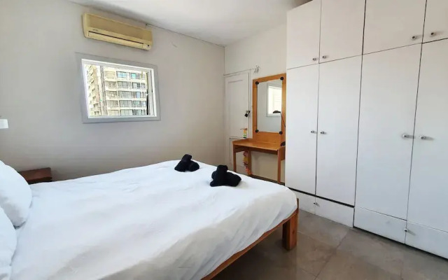 Charming 3bdr apt with sea view B5