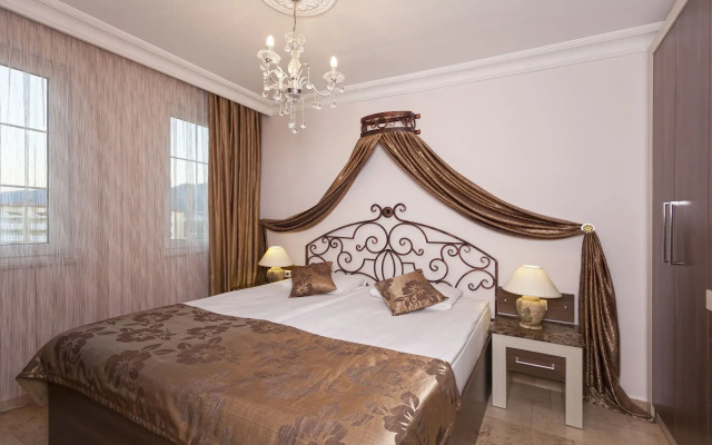 Club Paradiso Hotel