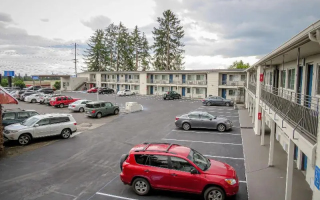 Motel 6 Tigard OR - Portland Southwest