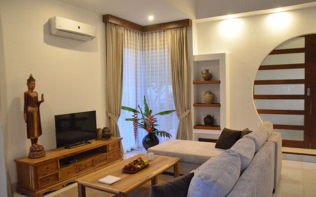Cominsia Lodge