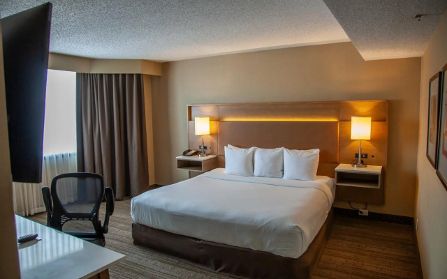 Edmonton Hotel and Convention Centre