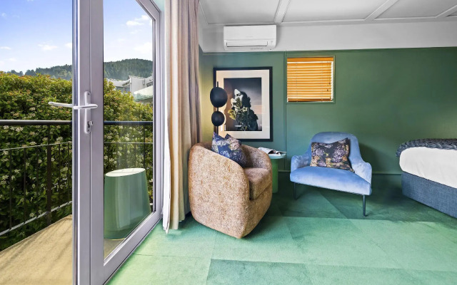 The Central Hotel Queenstown, A Naumi Chapter