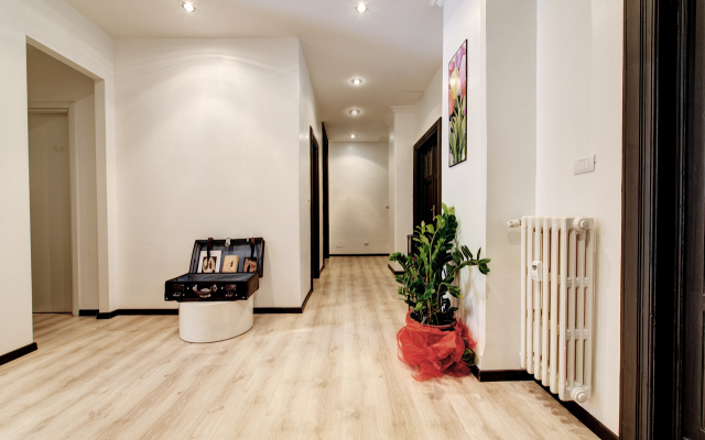 Ad Hoc Guesthouse