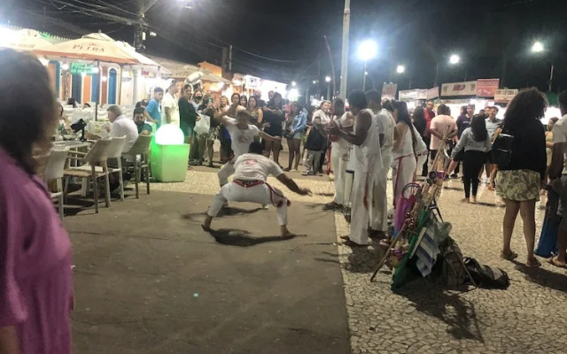 Branca Tropical Brasil Residencial