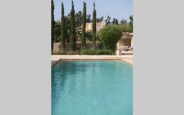 Dar Maha - Amazing villa - pool 15x5M can be heated