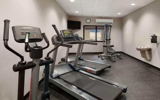 Country Inn & Suites by Radisson, Bozeman, MT