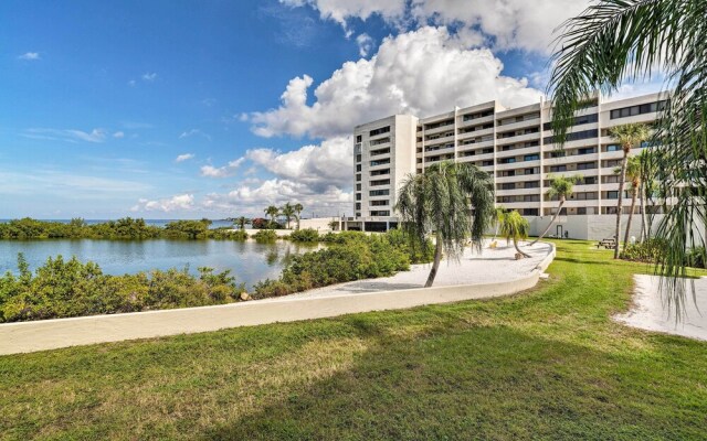 Cozy Condo w/ Gulf View, Bird Watching W/telescope