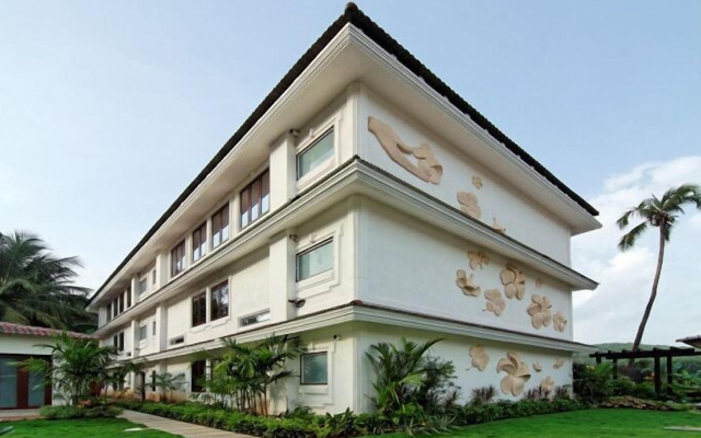 White Pearl Suites by Rosetum