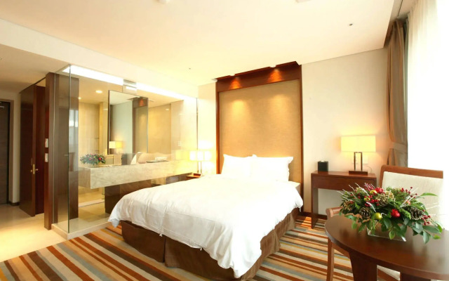 Raon Hotel & Resort