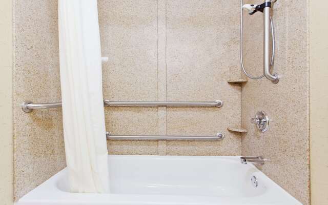 La Quinta Inn & Suites by Wyndham Warner Robins - Robins AFB