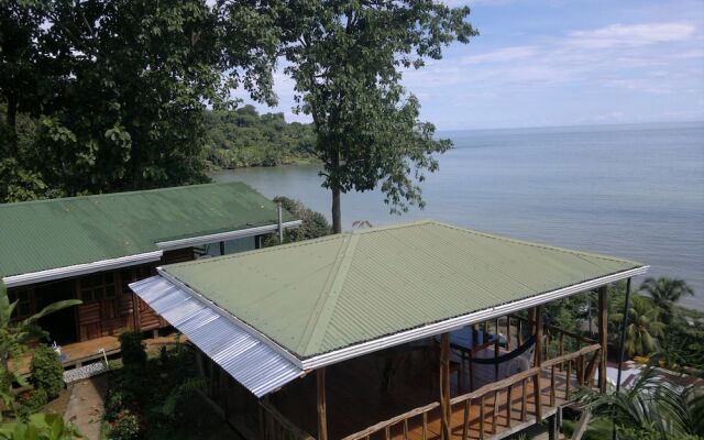 Las Cotingas Lodge