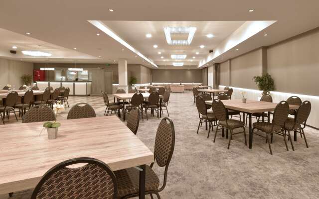 Van Der Valk Hotel Charleroi Airport