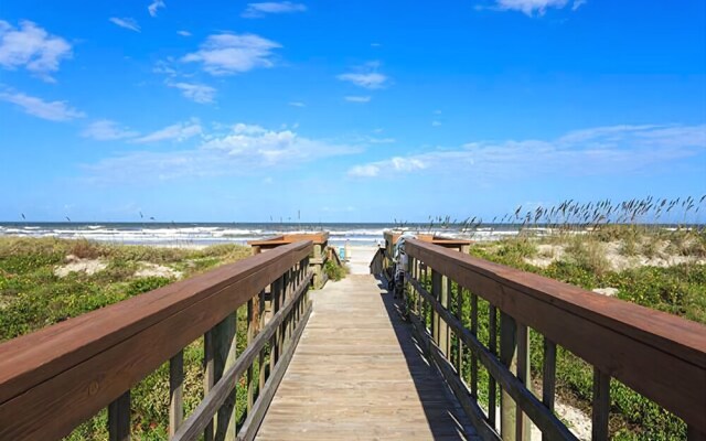 Ocean Village Club I14