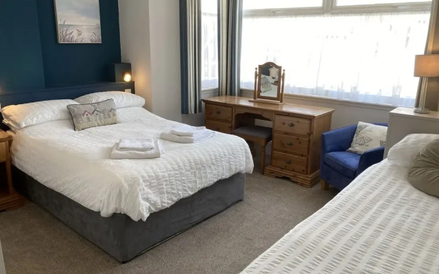 Summer Breeze Guest House