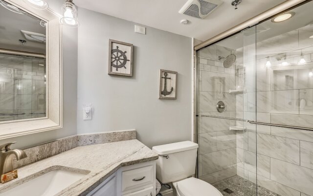 Inlet Reef 307 3 Bedroom Condo by RedAwning