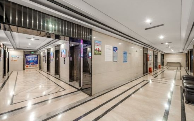 Xana Hotelle Hotel (Chongqing Longhu Yuanzhu Sports Park Subway Station) – Hotel Rooms – Chongqing