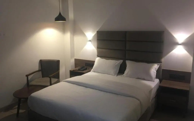 Hotel Regency