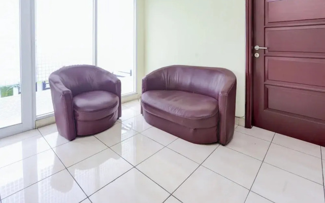 Hotel O Tangerang Near Supermall Karawaci  Formerly Bromo 18