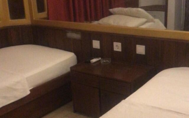 Mese Hotel