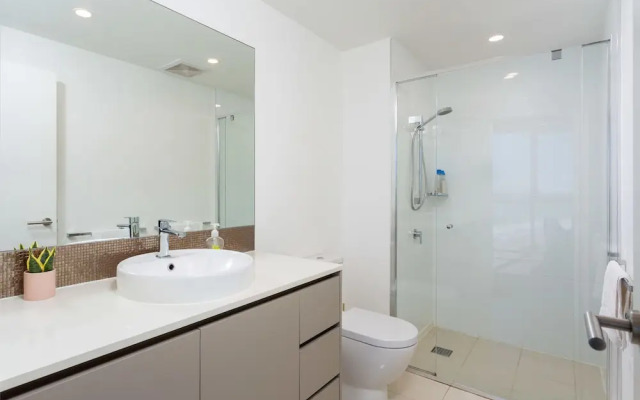 Serain Residences On Surfers Private Apartments