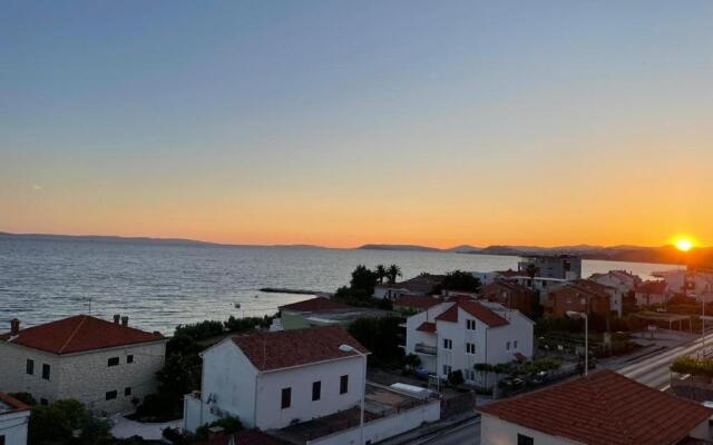 Apartments Toni 2000