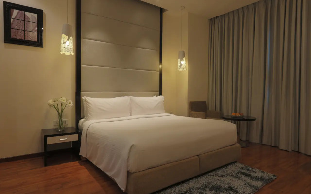 E Hotel