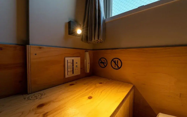 Wise Owl Hostels Kyoto