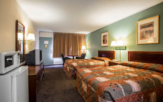 Econo Lodge and Conference Center