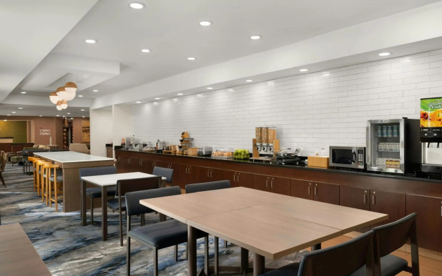 Fairfield Inn & Suites by Marriott Chicago Naperville/Aurora