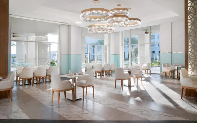 Cleopatra Sidi Heneish