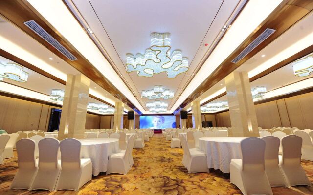 Ramada by Wyndham Taixing