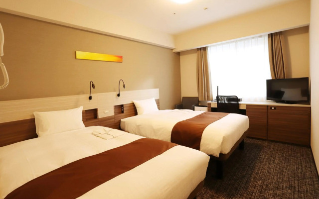 Smile Hotel Premium Osaka Hommachi