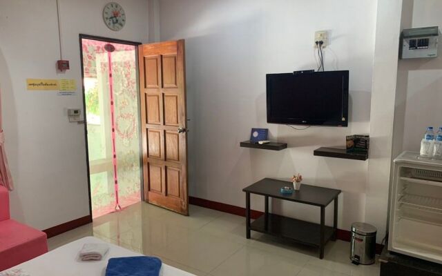 OYO 1057 Relax Resort