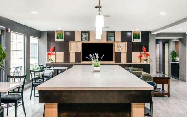 MainStay Suites Greenville Airport