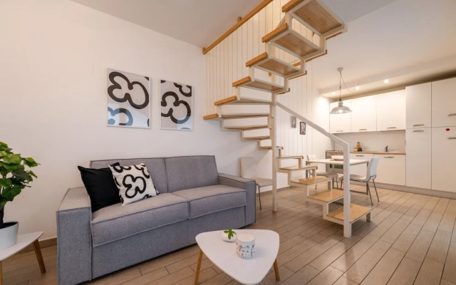 Viale Lecco 105 by Wonderful Italy