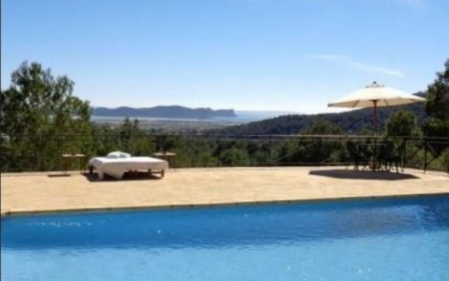 107493 - Villa in Cala Blanca