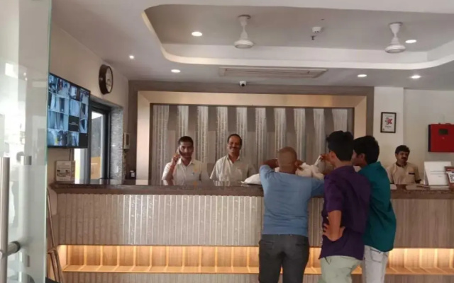 Bhimas Deluxe Hotel