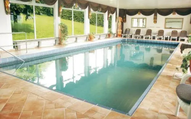 Landgasthof - Hotel Dorflinde