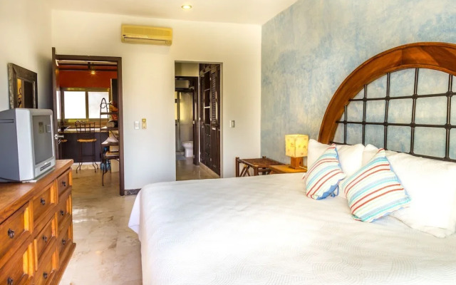Paseo Del Sol Cenote B 303 3 Bedroom Condo by RedAwning